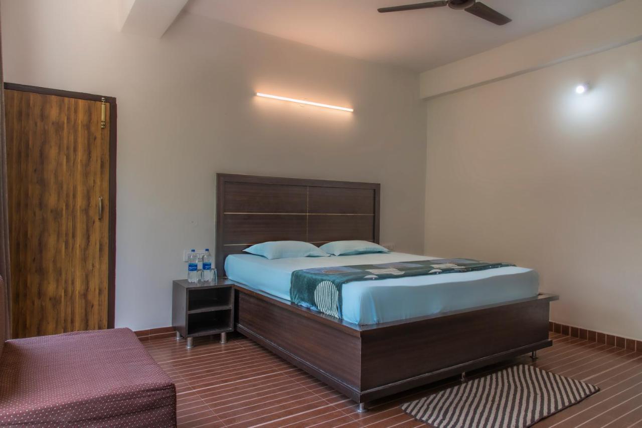 Valley View Apartments Kasauli Zewnętrze zdjęcie